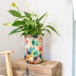 sparkle spring bloempot van lammie met een groene plant erin